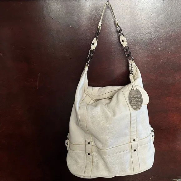 Kenneth Cole Reaction White Genuine Leather Bag.